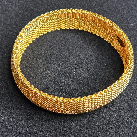 New- Carolee- Gold mesh bangle bracelet - Picture 2 of 4